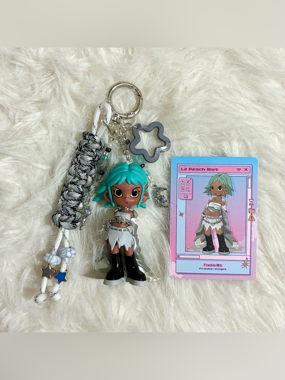 Lil Peach Riot x Loading! - Frankie Knight
Handmade Bag Charm